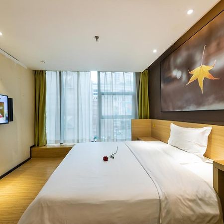 Iu Hotel Chongqing Jiefangbei Exteriér fotografie
