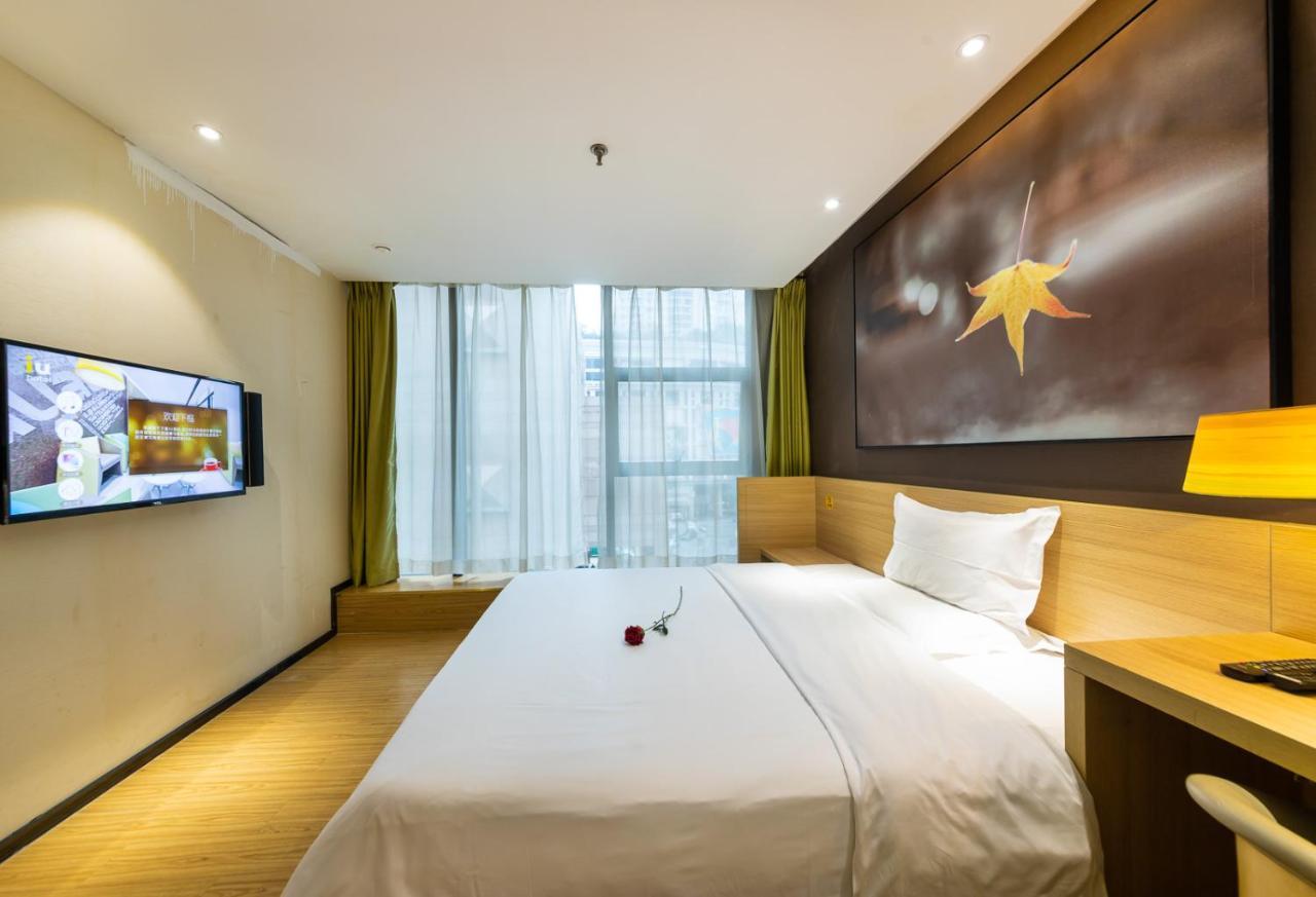 Iu Hotel Chongqing Jiefangbei Exteriér fotografie