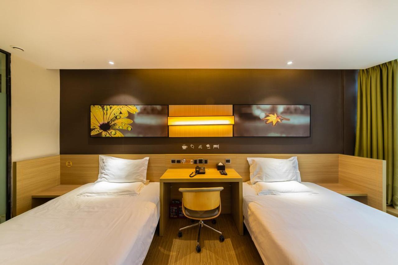 Iu Hotel Chongqing Jiefangbei Exteriér fotografie